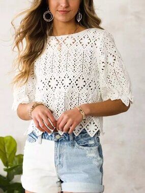 Willow Root Crochet Lace Top White Boho Festival Crop M